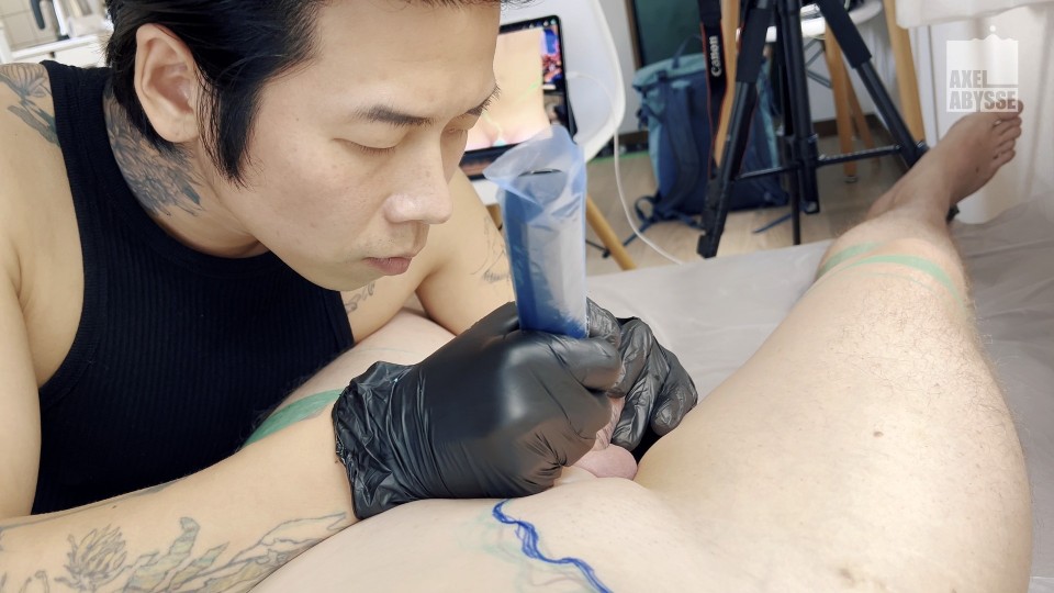 Tattoo Session By One